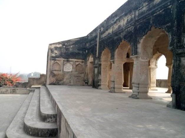 Raja Daldev Dalmau Fort, India